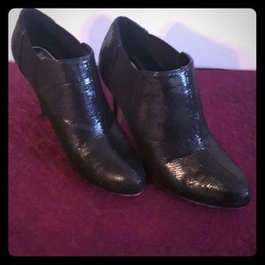 White House Black Market heels